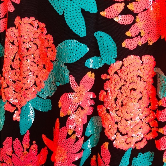 🚨NEVER WORN🚨🌺🌴TROPICAL SEQUIN BACKLESS DRESS🌺🌴 - Picture 5 of 6